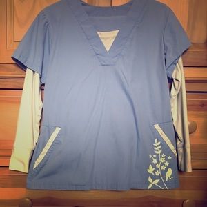 Katherine Heigl scrub set